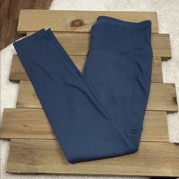 CALIA by Carrie Underwood Pants - Calia Blue Cropped Leggings